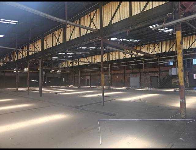 8,000M² WAREHOUSE TO LET IN ALRODE